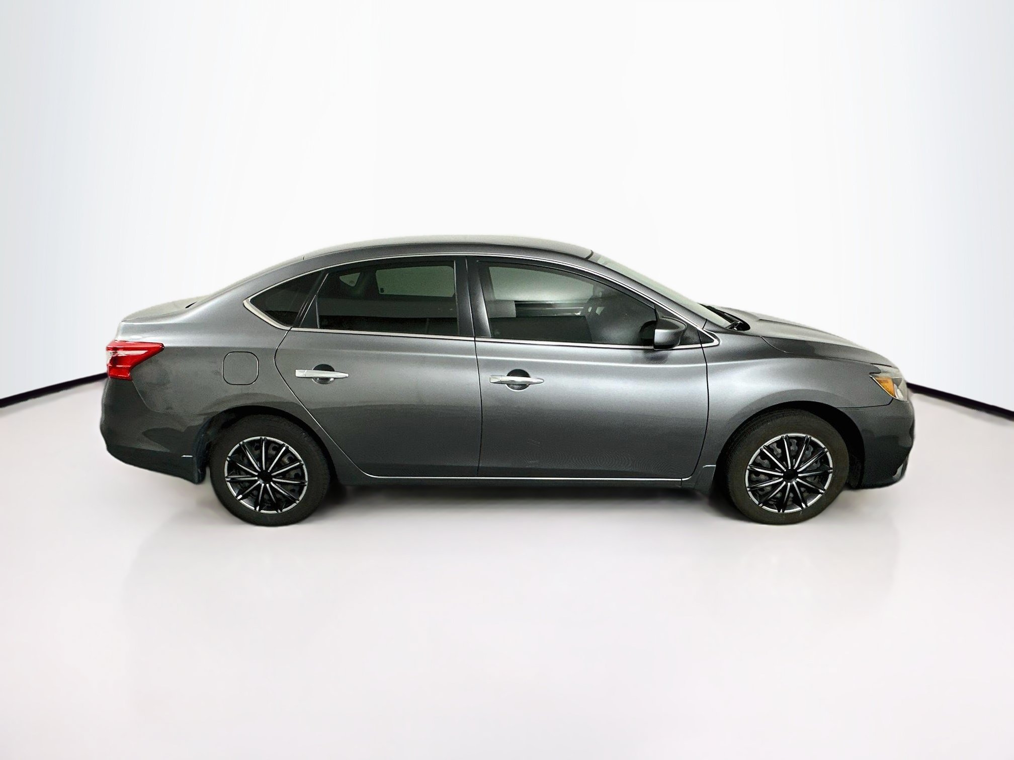 Used 2019 Nissan Sentra S FWD image 10