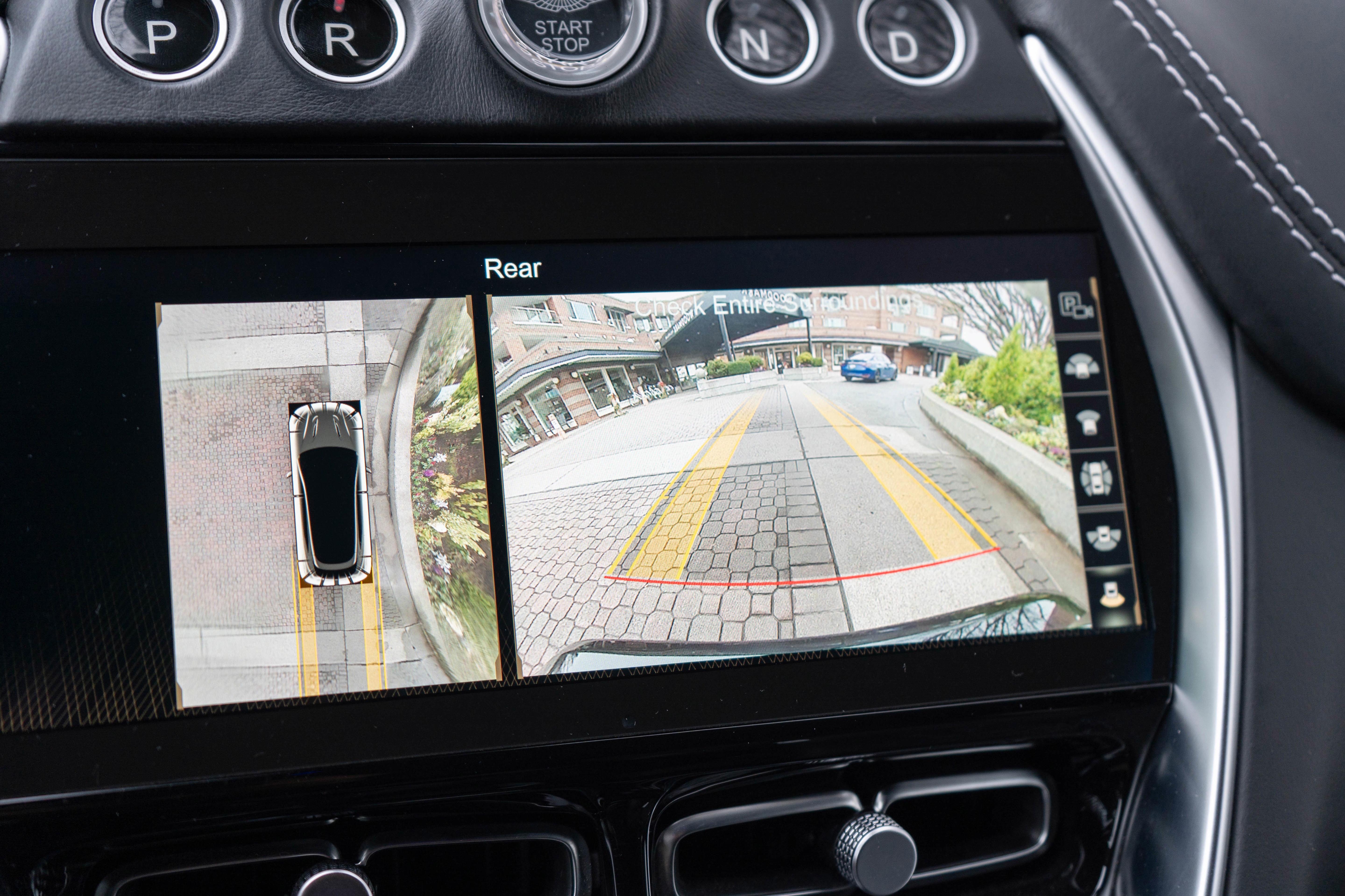 Used 2021 Aston Martin DBX image 19