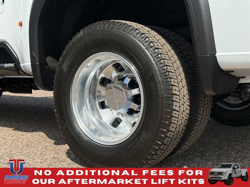 Used 2026 GMC Sierra 3500 Denali Ultimate AWD/4WD image 11