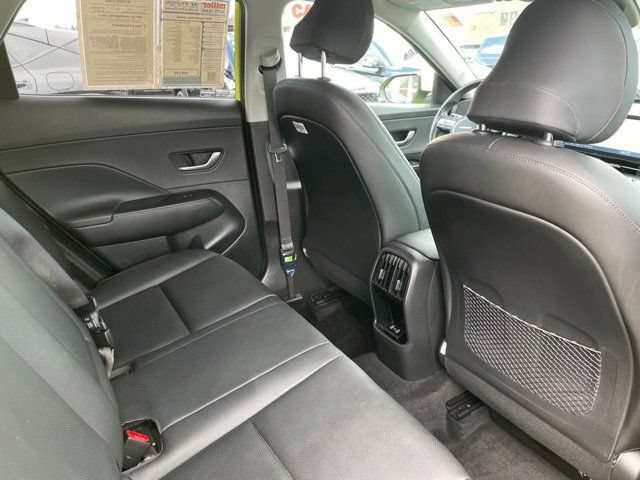 Used 2024 Hyundai Kona Limited AWD/4WD image 11