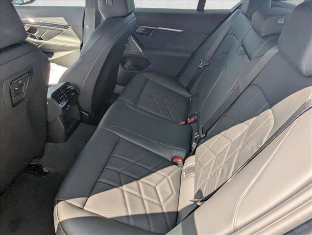 New 2026 BMW i5 eDrive40 w/ Convenience Package image 15