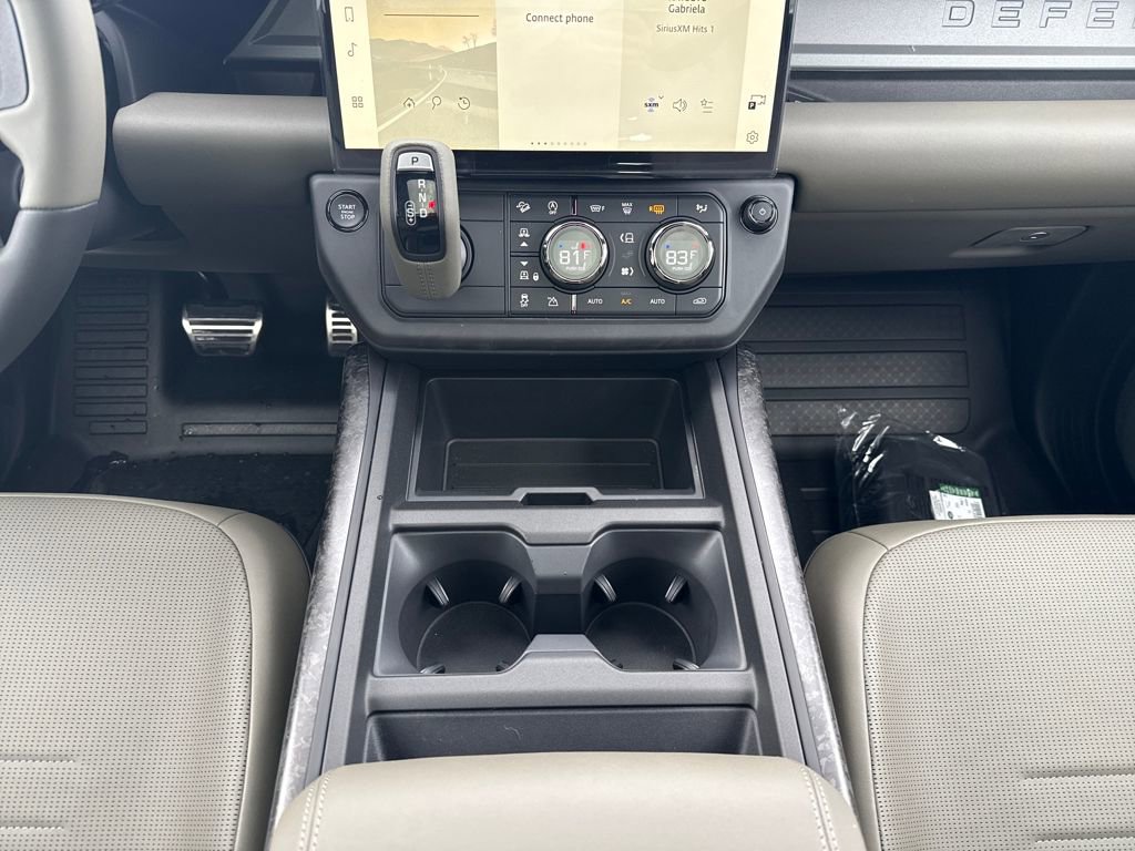 New 2026 Land Rover Defender 110 OCTA image 23