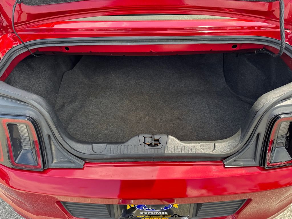 Used 2013 Ford Mustang Premium RWD image 17