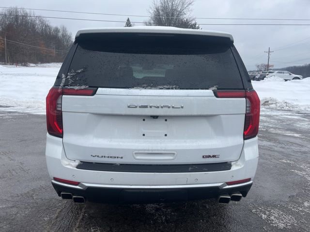 Used 2025 GMC Yukon XL Denali image 7