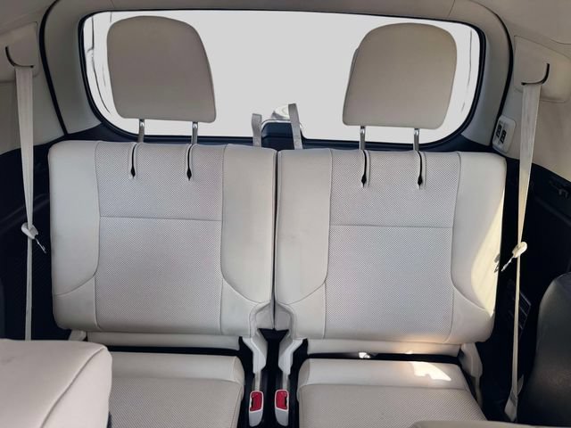 Used 2023 Lexus GX 460 Premium AWD/4WD image 16