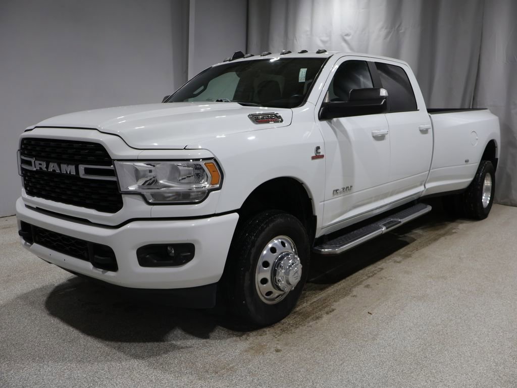 Used 2022 RAM 3500 Big Horn w/ Level A Equipment Group AWD/4WD video 3
