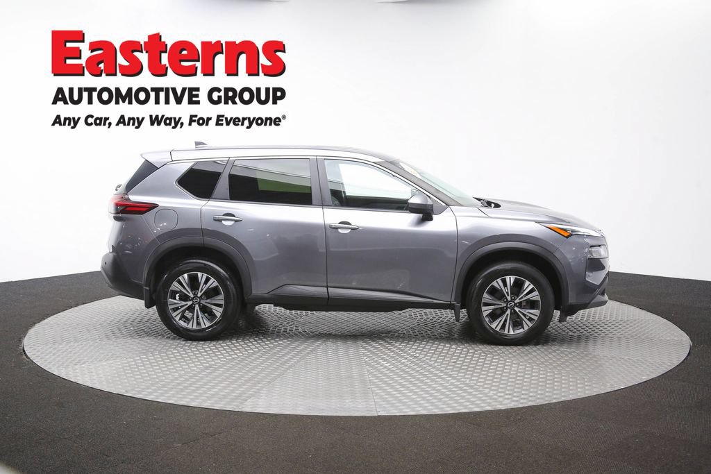 Used 2023 Nissan Rogue SV AWD/4WD image 46