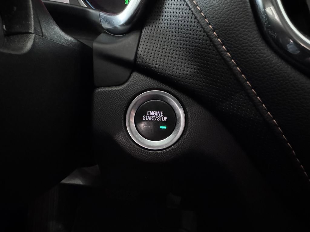 Used 2022 Chevrolet Equinox Premier AWD/4WD image 18