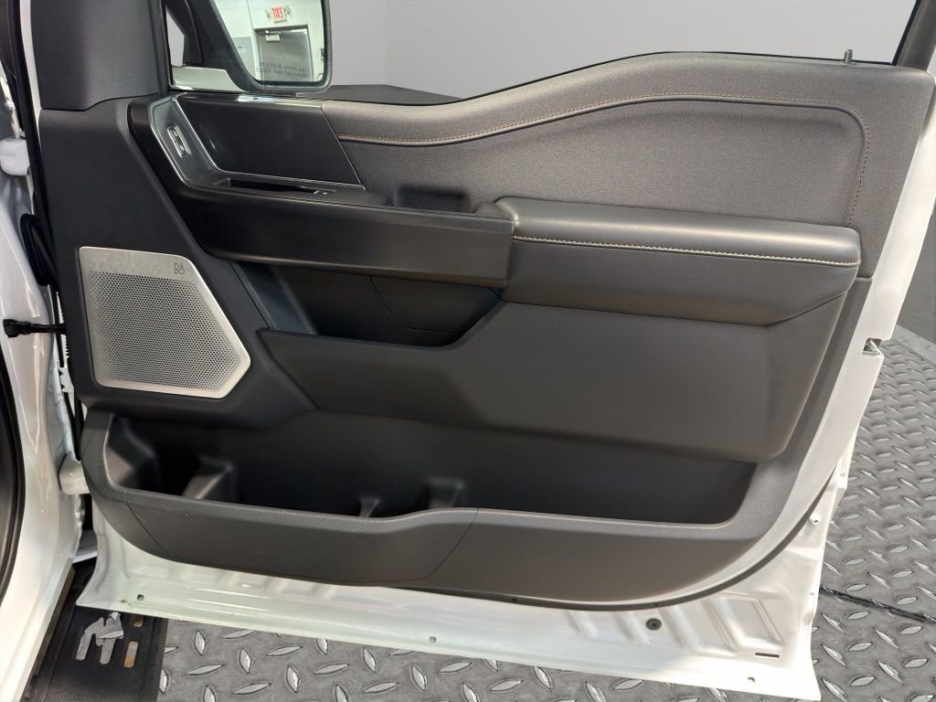 Used 2022 Ford F150 Raptor w/ Equipment Group 801A High AWD/4WD image 21