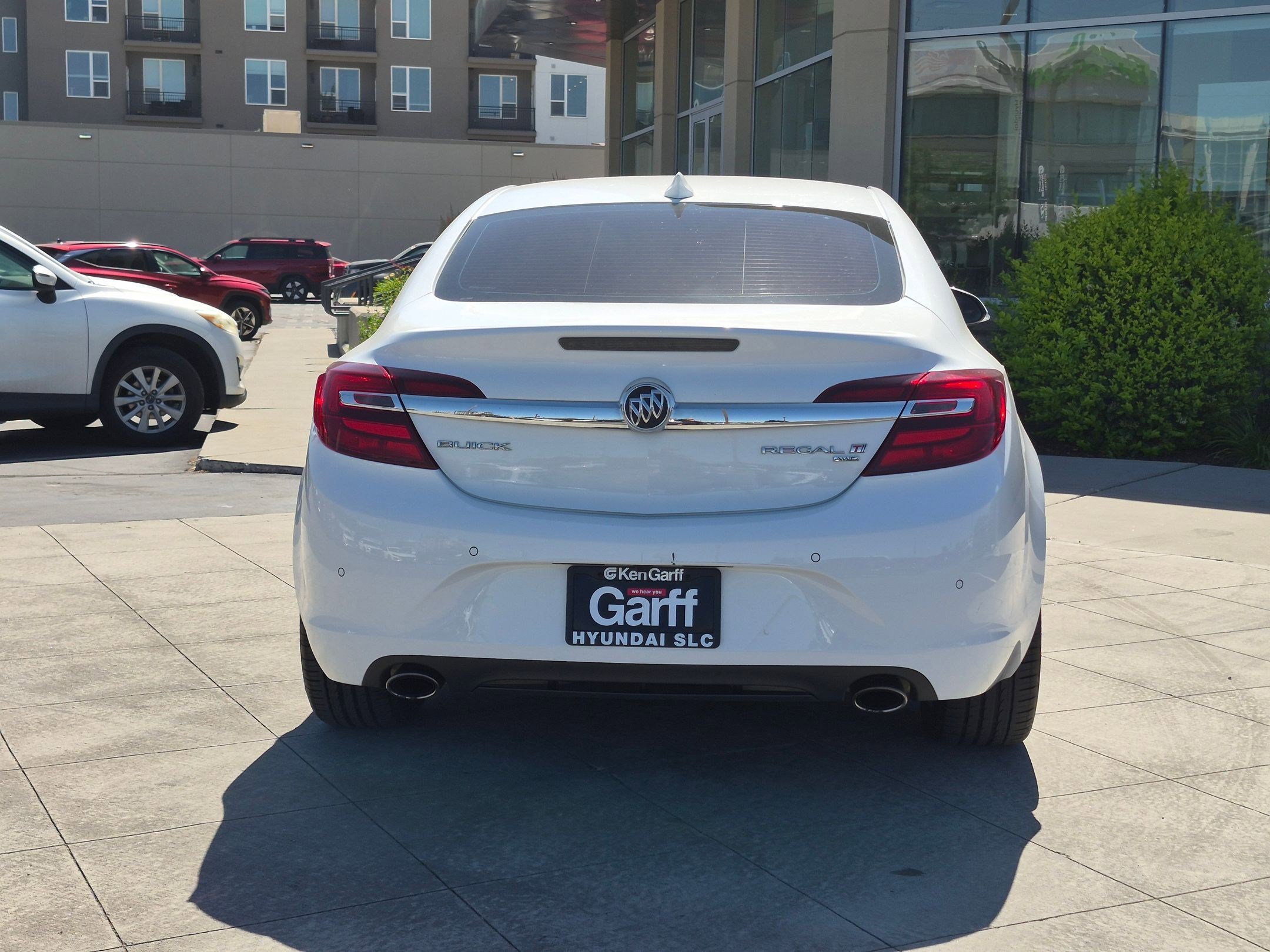 Used 2015 Buick Regal Premium w/ Experience Buick Package AWD/4WD image 5