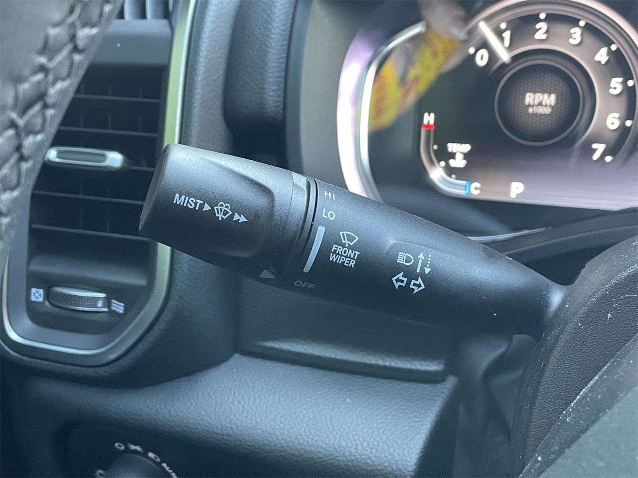 New 2026 RAM 1500 4x4 Crew Cab image 36