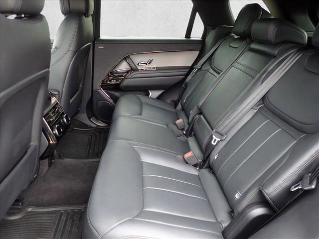 Used 2023 Land Rover Range Rover Sport SE Dynamic AWD/4WD image 9
