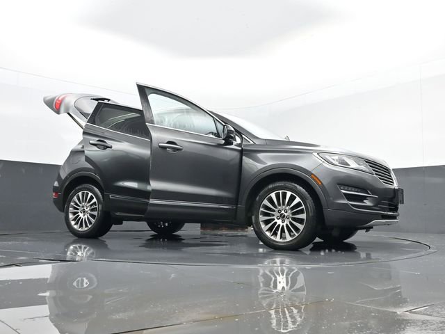 Used 2017 Lincoln MKC Reserve w/ Lincoln MKC Climate Package AWD/4WD image 35