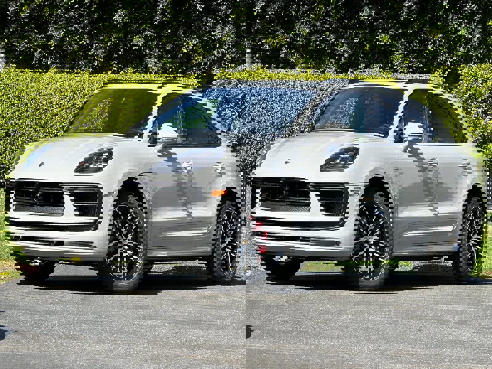 New 2026 Porsche Macan S image 1