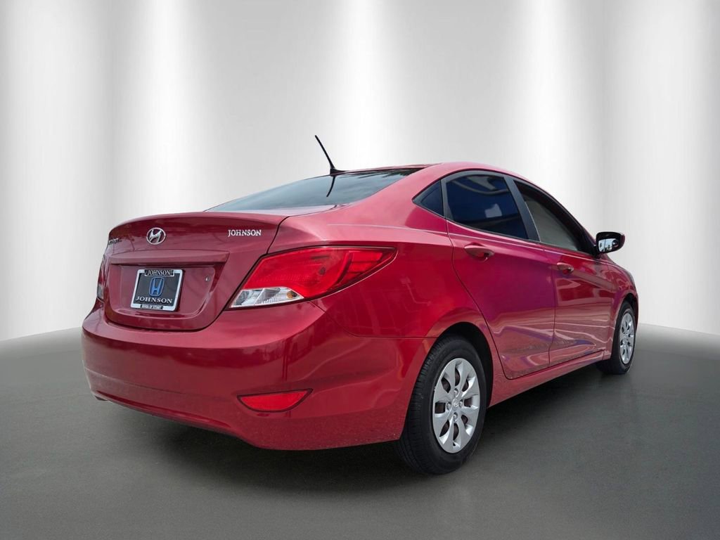Used 2016 Hyundai Accent SE FWD image 3