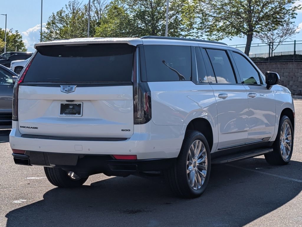 Used 2023 Cadillac Escalade ESV Premium Luxury w/ LPO, Floor Liner Package AWD/4WD image 5