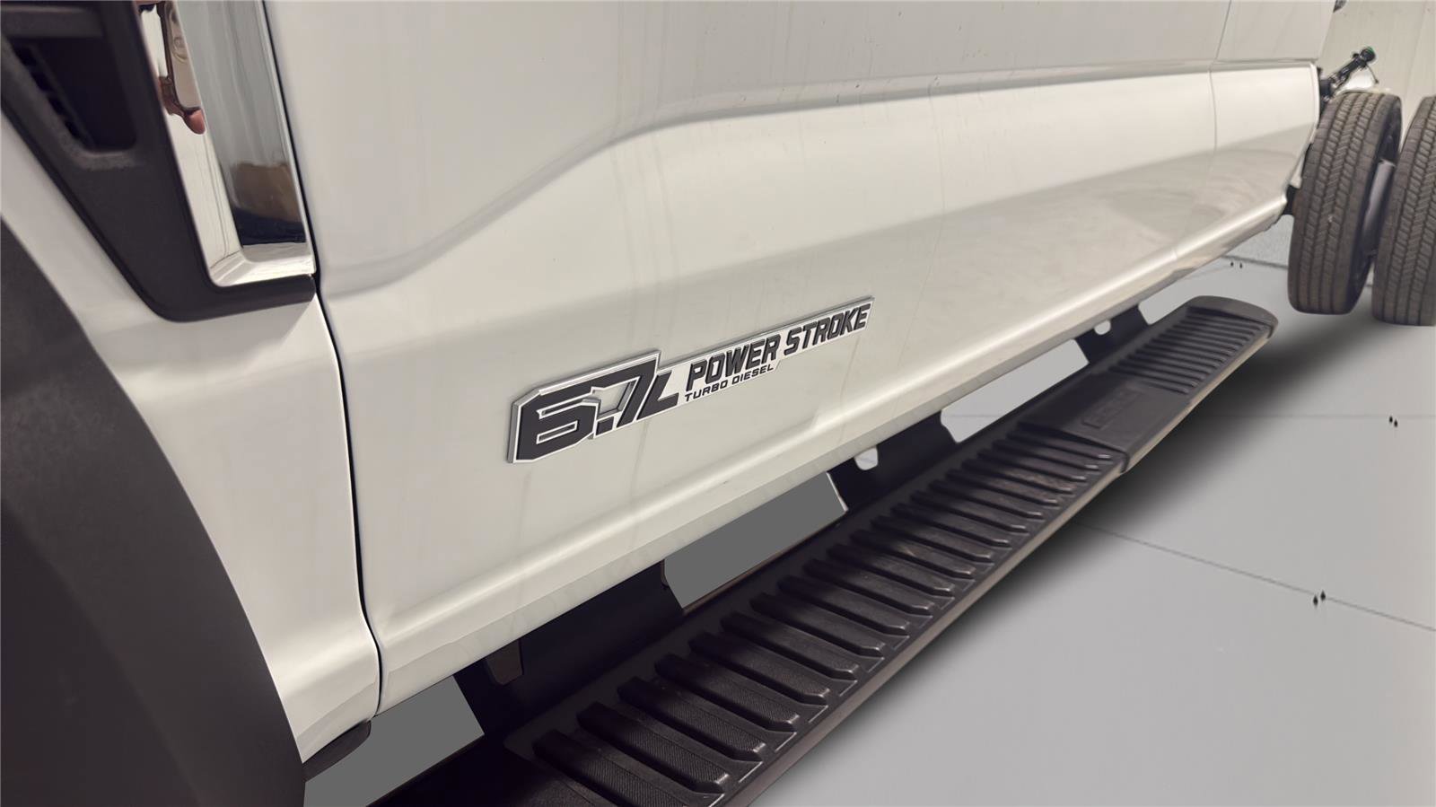 New 2026 Ford F550 4x4 SuperCab Super Duty image 24