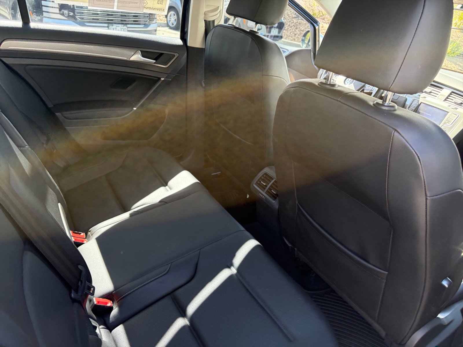 Used 2017 Volkswagen Golf Alltrack S AWD/4WD image 18