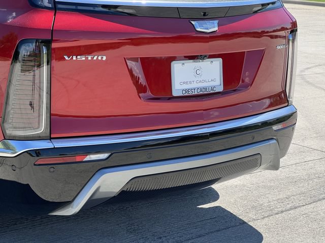 New 2026 Cadillac Vistiq Luxury AWD/4WD image 7