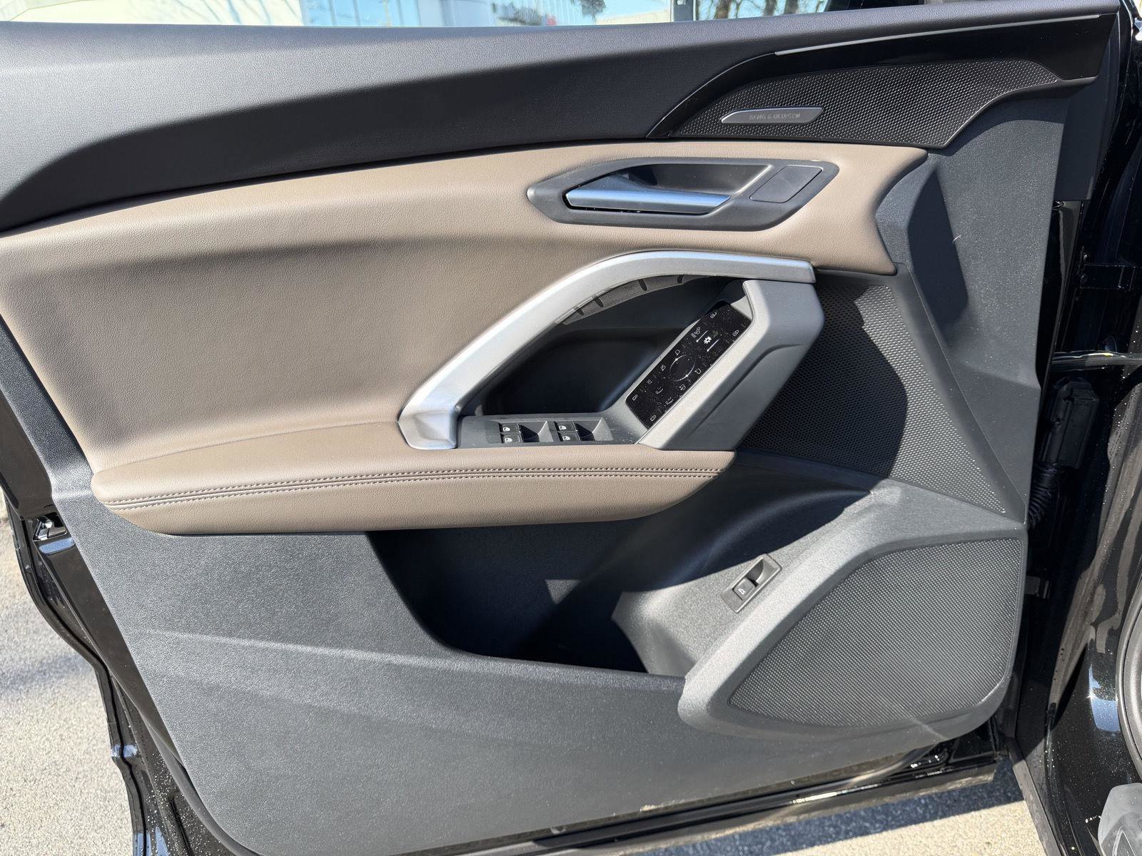 Used 2025 Audi Q5 Premium Plus image 12