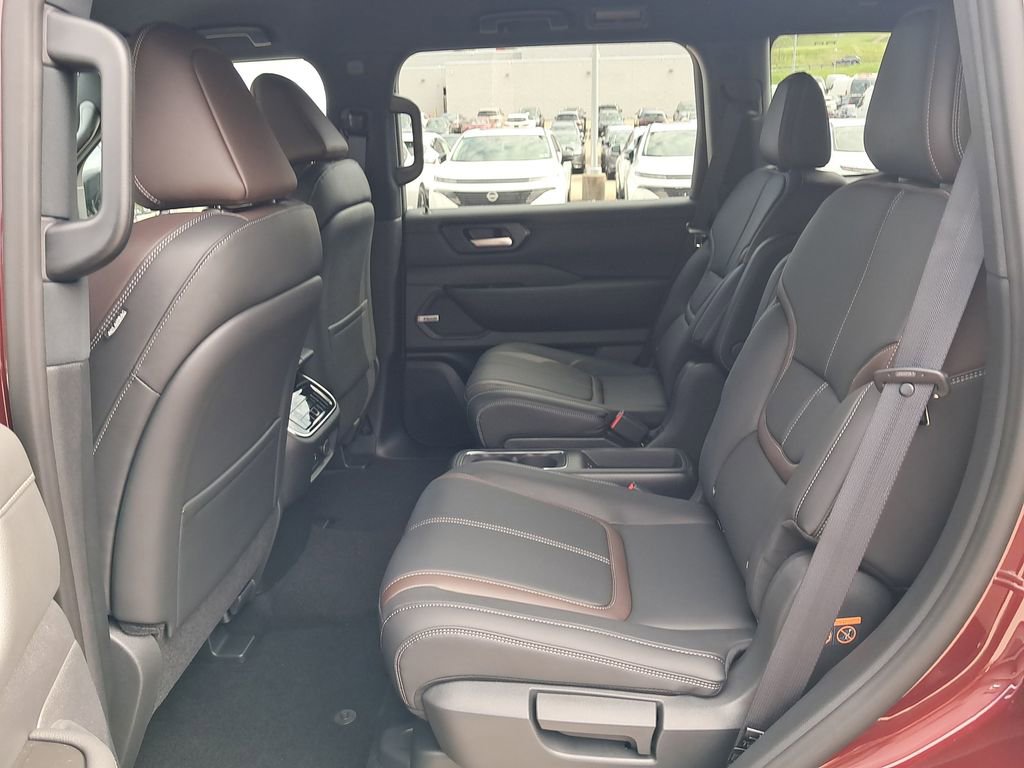 New 2026 Nissan Armada SL w/ Captain's Chari Seat Package AWD/4WD image 26
