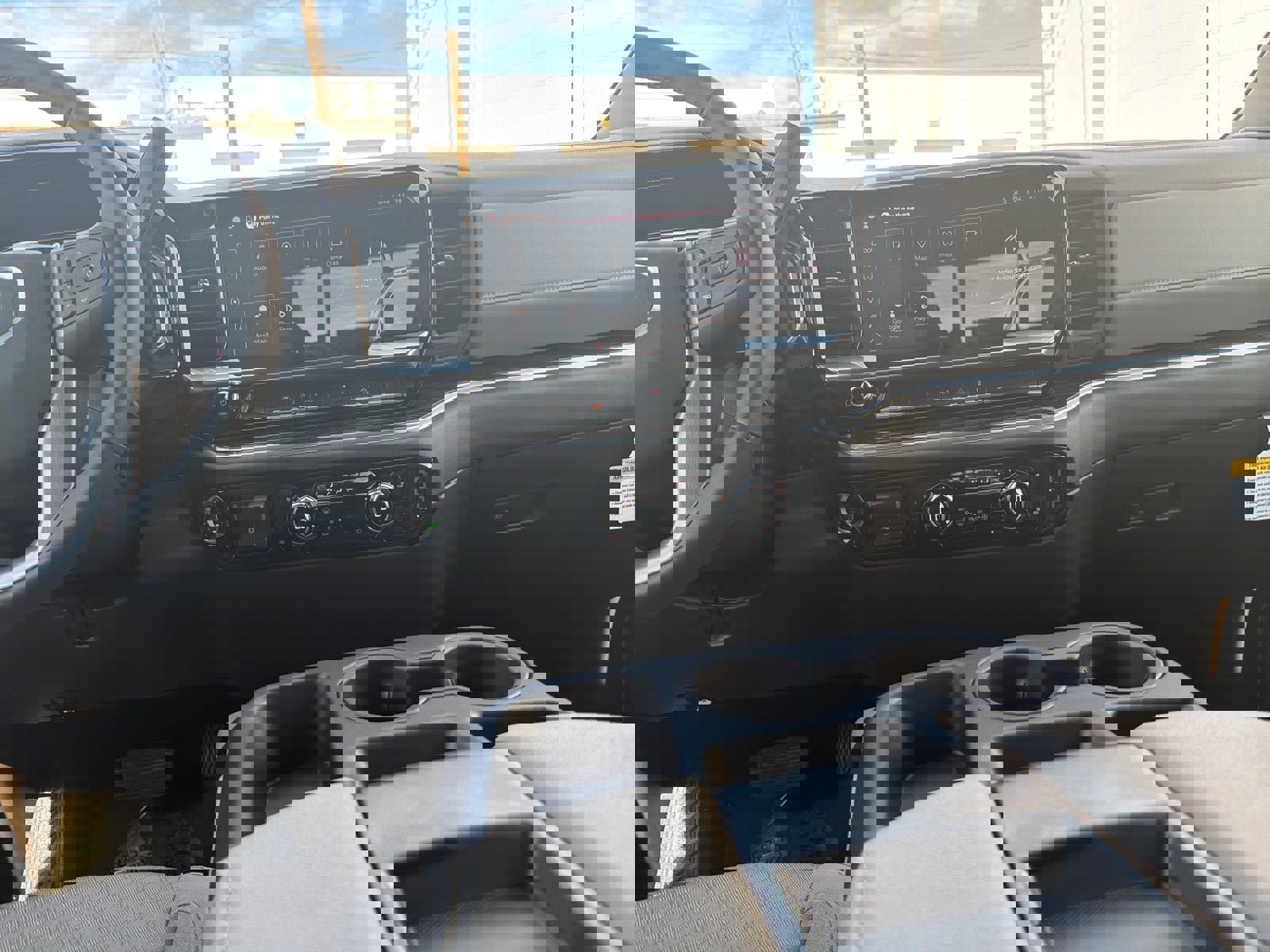 New 2026 GMC Sierra 1500 SLE w/ X31 Off-Road Package image 24