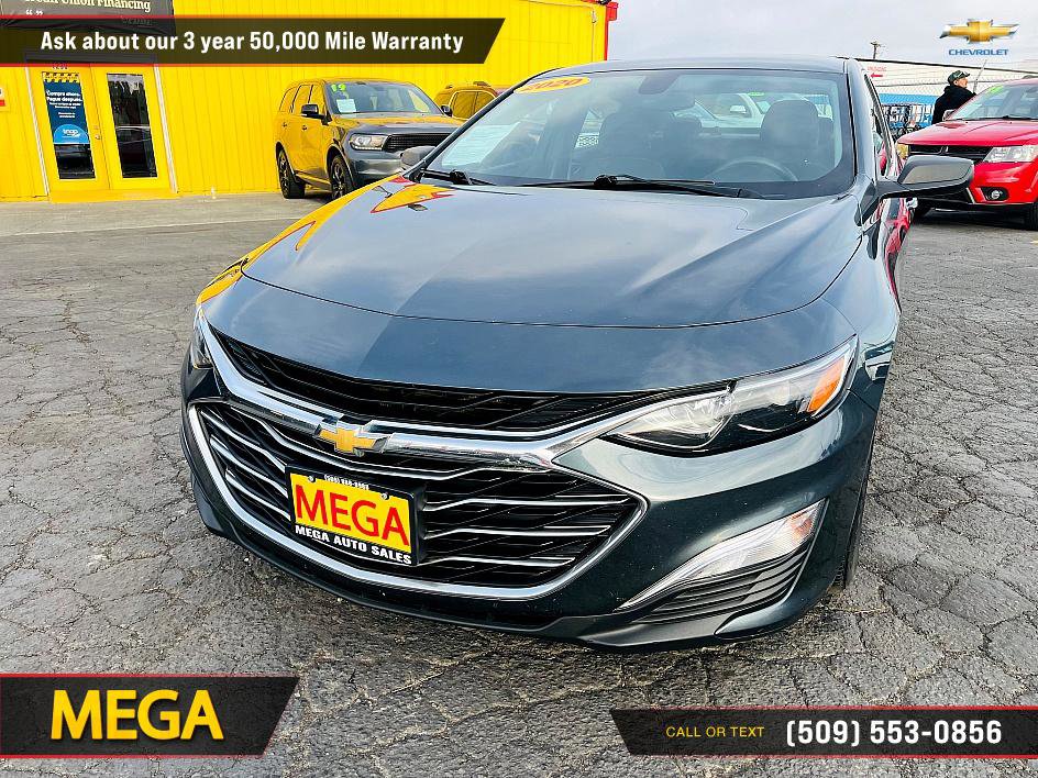 Used 2020 Chevrolet Malibu LS image 2