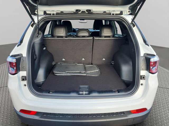 New 2026 Jeep Compass Altitude image 22