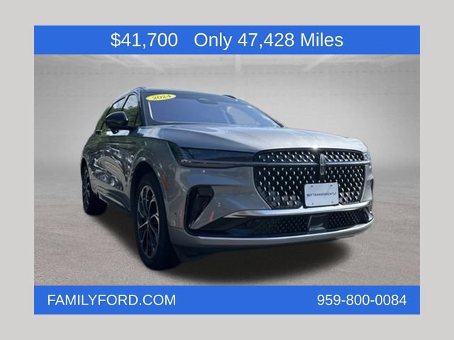 Used 2024 Lincoln Nautilus Reserve AWD/4WD image 1