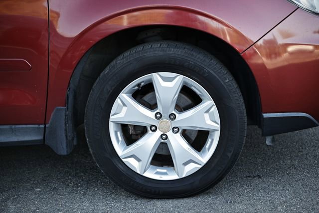 Used 2014 Subaru Forester 2.5i Touring image 4