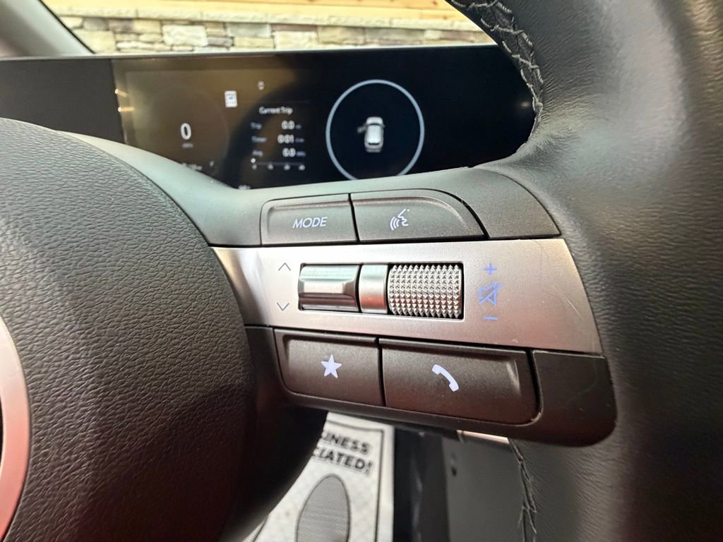 Used 2024 Hyundai Kona SEL w/ Convenience Package image 24