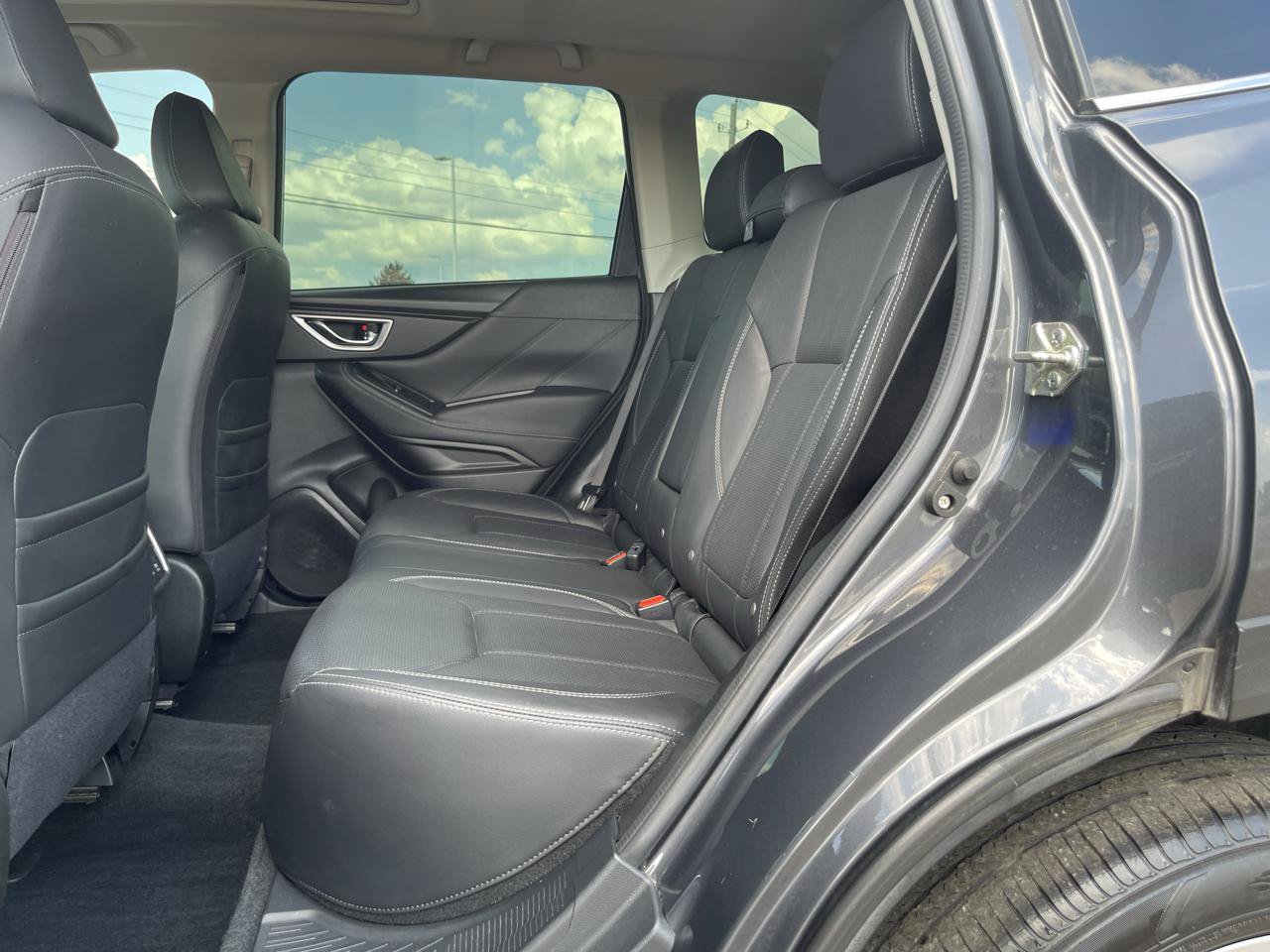 Used 2021 Subaru Forester Limited AWD/4WD image 26