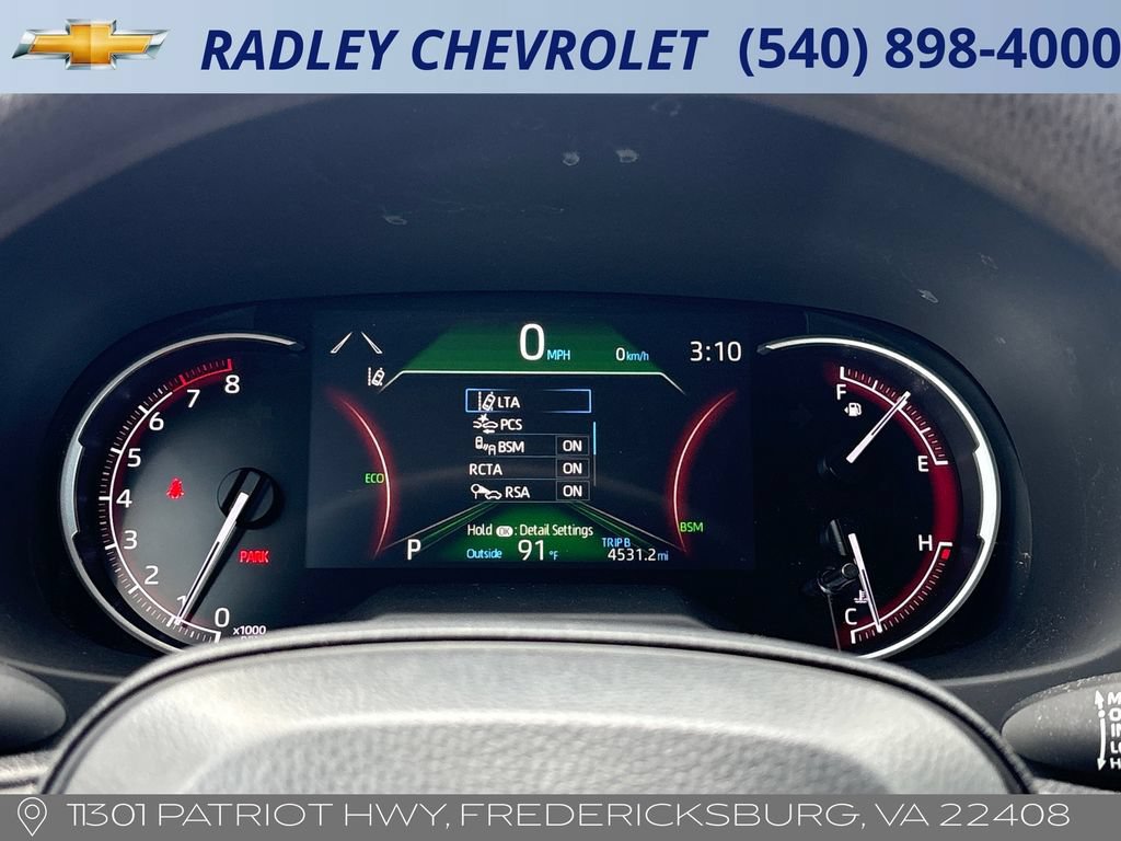 Used 2023 Toyota RAV4 XLE AWD/4WD image 7