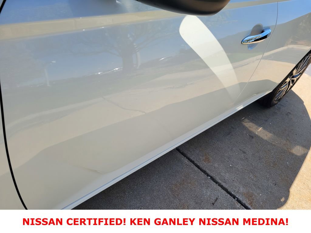 Certified 2025 Nissan Altima 2.5 SV FWD image 11