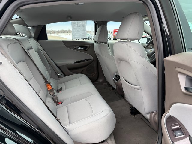 Used 2024 Chevrolet Malibu LT image 16