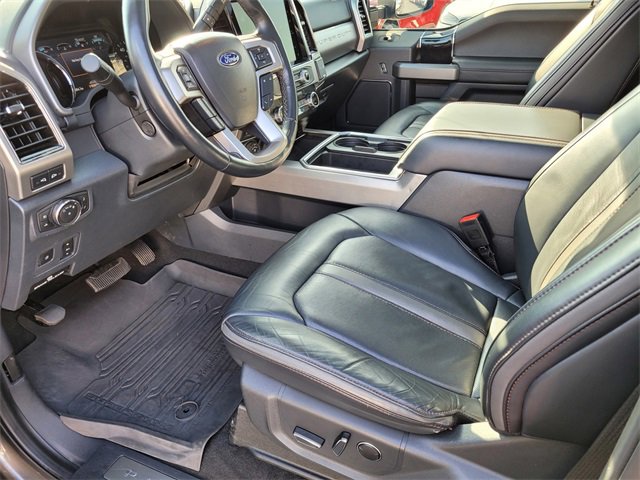 Certified 2022 Ford F350 Platinum w/ Tremor Off-Road Package image 17