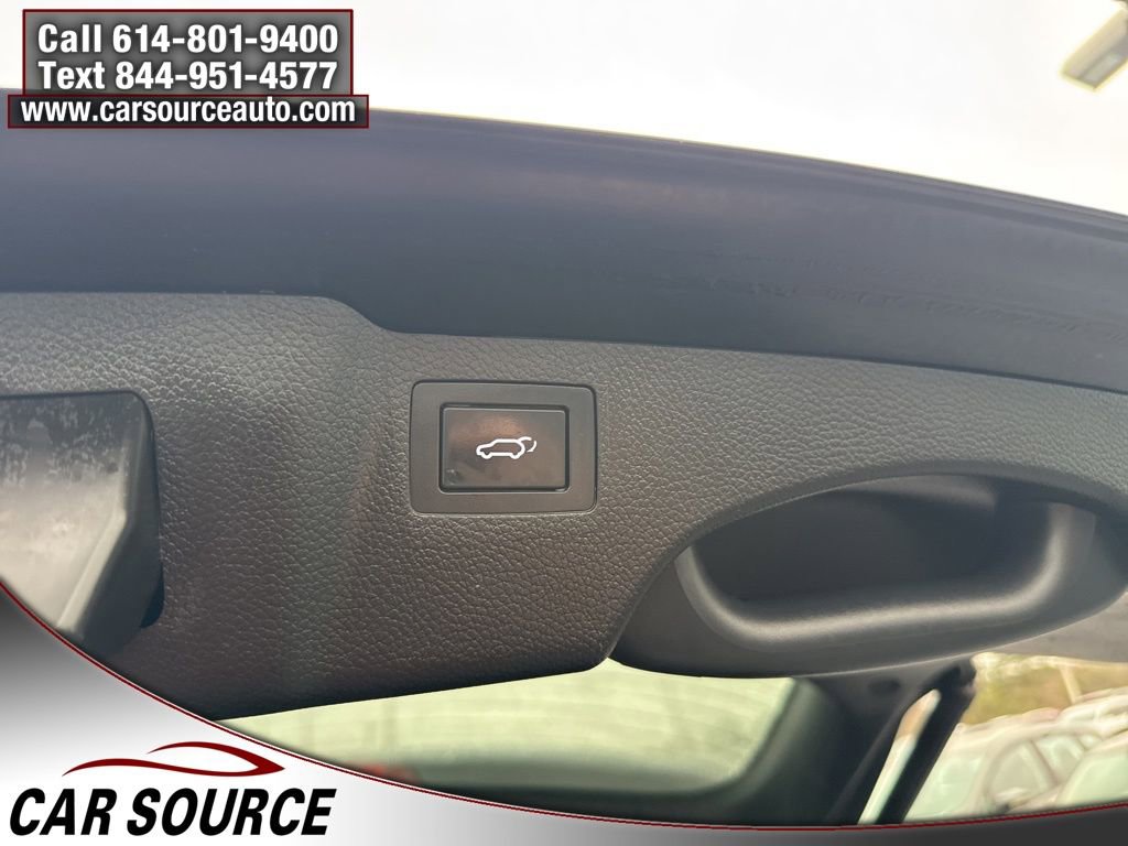 Used 2018 Hyundai Santa Fe Sport w/ Cargo Package image 36