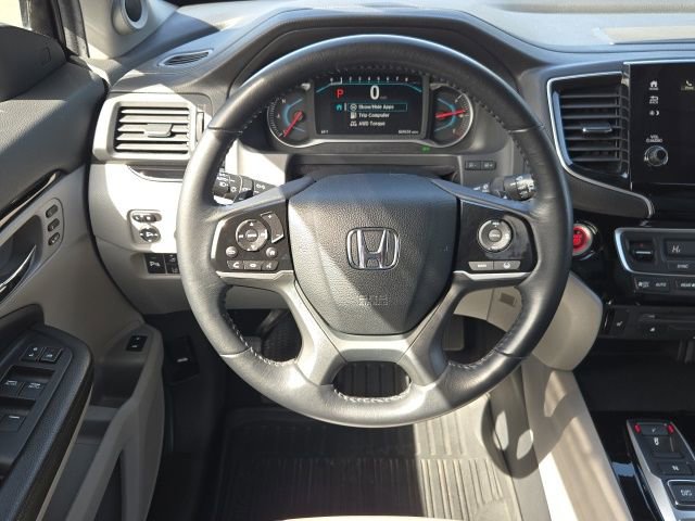 Used 2019 Honda Pilot Touring image 2