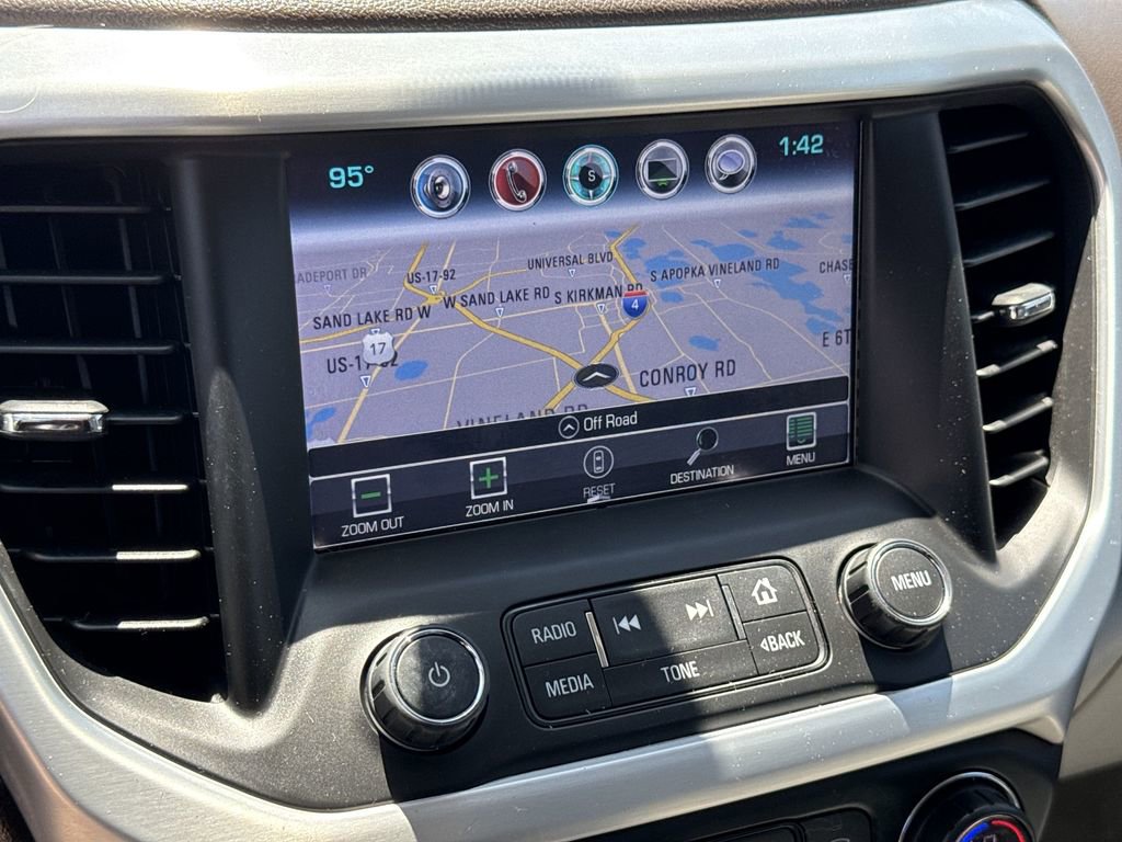 Used 2017 GMC Acadia SLT FWD image 22