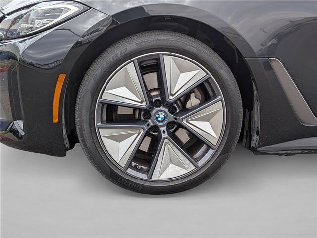 Used 2023 BMW i4 eDrive35 w/ Premium Package RWD image 9