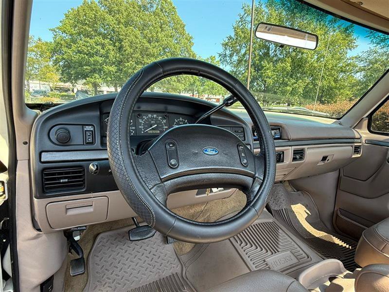 Used 1993 Ford Bronco Eddie Bauer AWD/4WD image 16