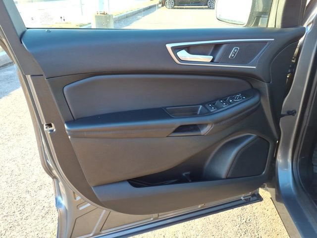 Used 2023 Ford Edge SEL w/ Convenience Package image 13