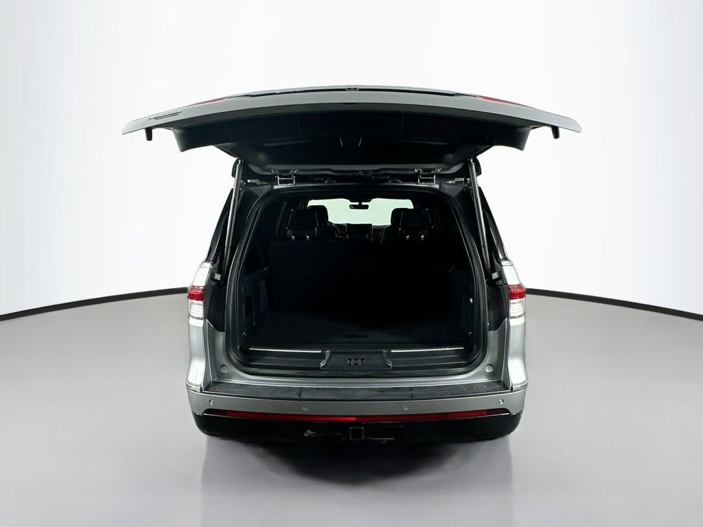 Used 2022 Lincoln Navigator L Standard image 30