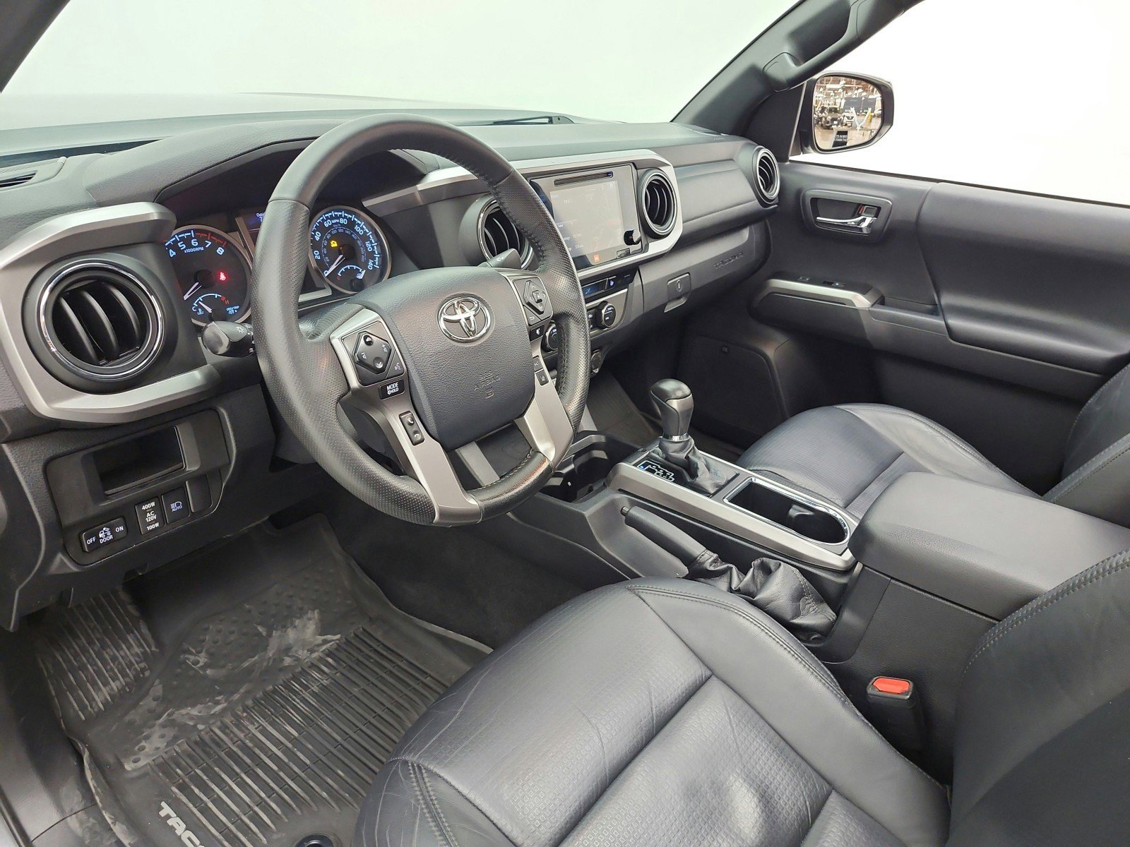 Used 2019 Toyota Tacoma Limited AWD/4WD image 12