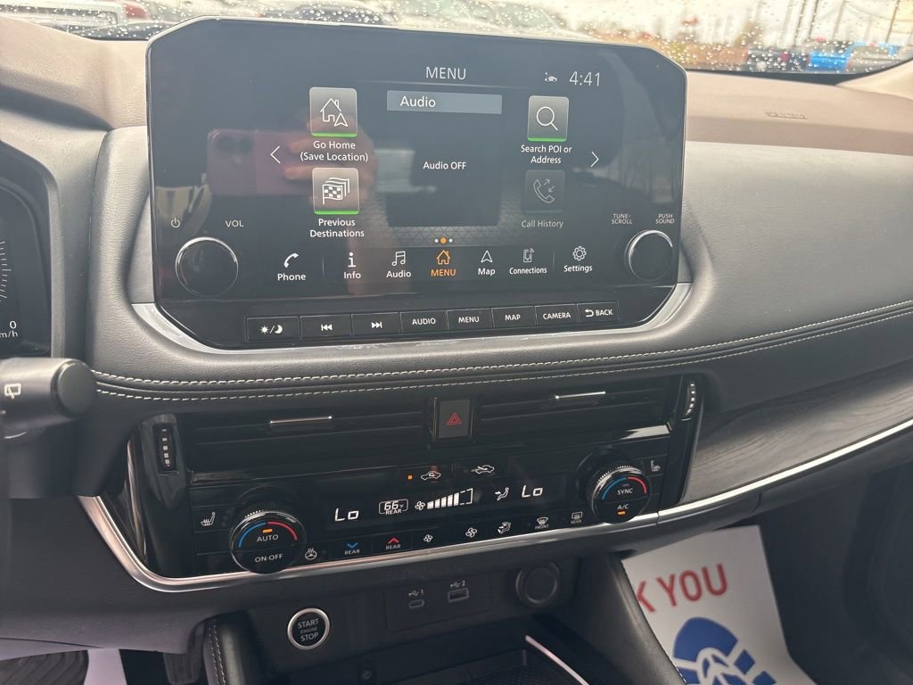 Used 2022 Nissan Rogue Platinum w/ Head-Up Display Package image 24