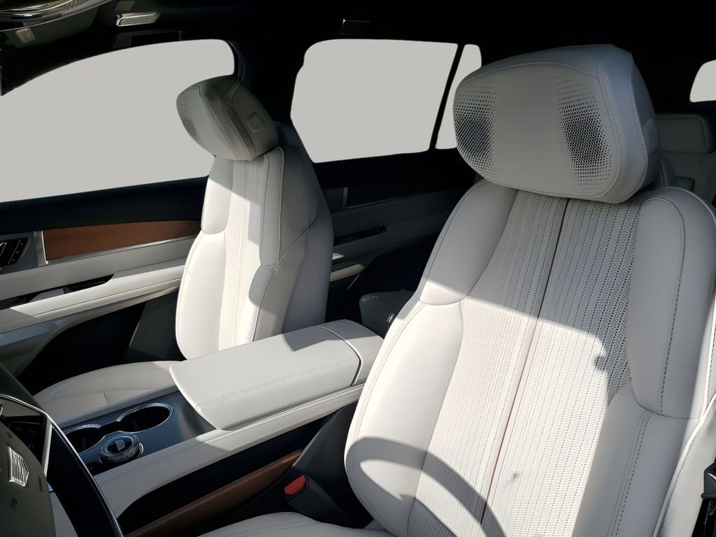 New 2026 Cadillac Vistiq Luxury AWD/4WD image 30