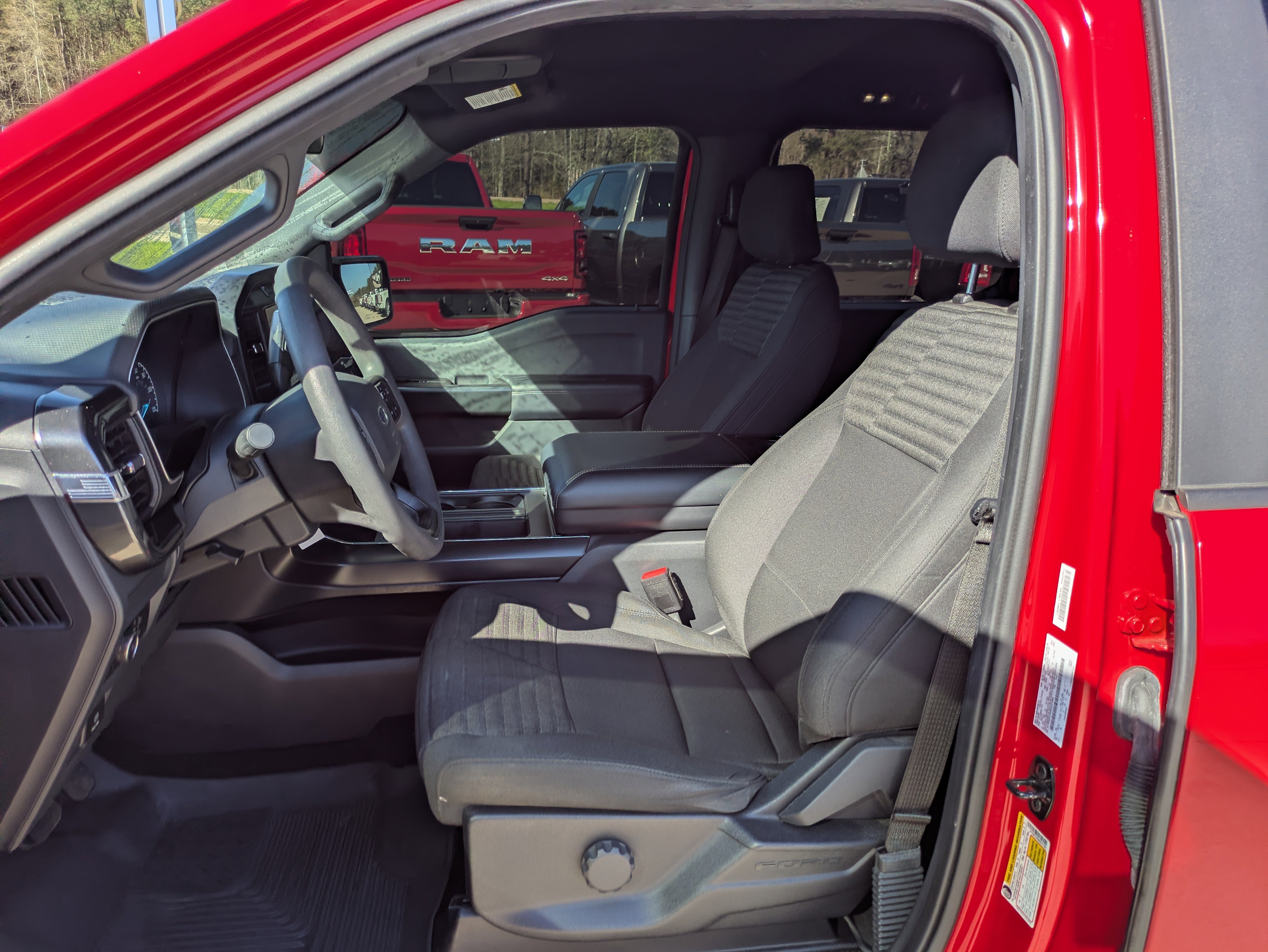 Used 2022 Ford F150 XL w/ STX Appearance Package image 8