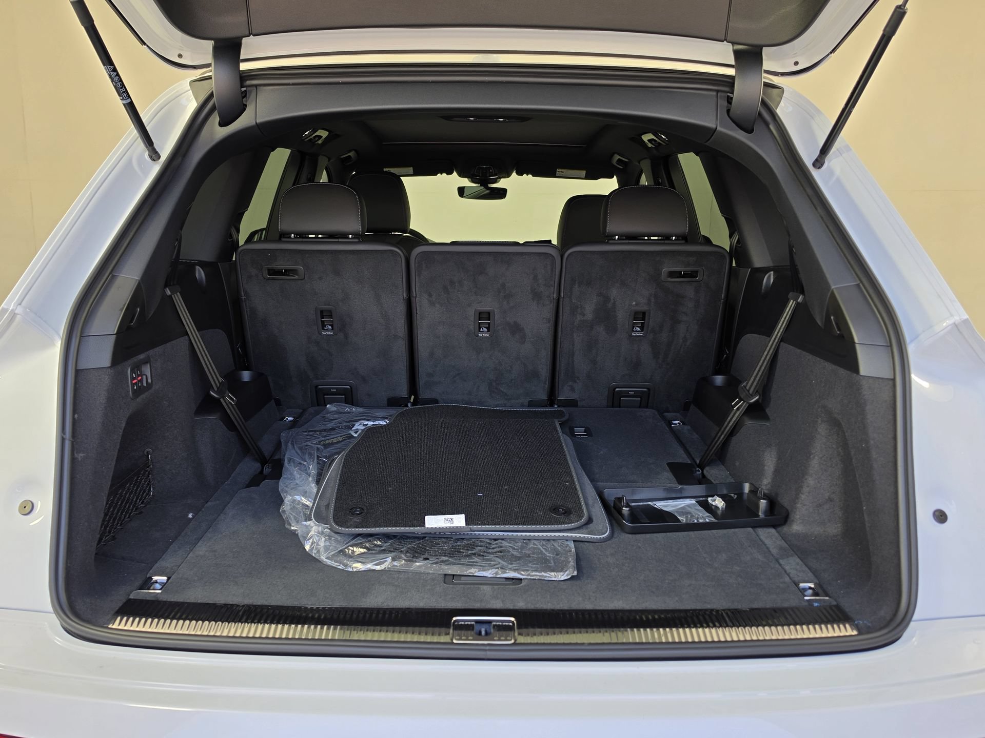 New 2026 Audi Q7 2.0T Premium AWD/4WD image 11