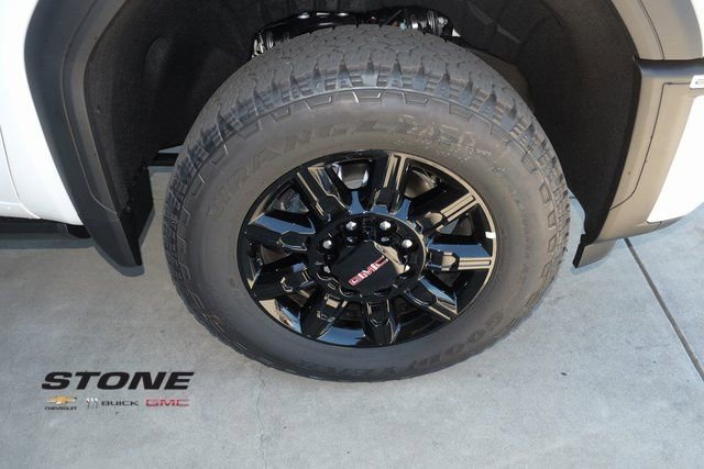 New 2025 GMC Sierra 2500 AT4 w/ AT4 Premium Plus Package image 12