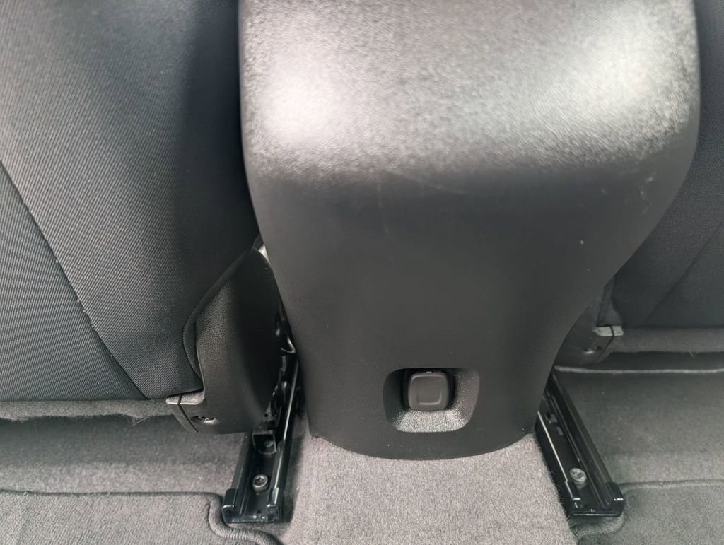 Used 2024 Chevrolet Malibu RS image 40